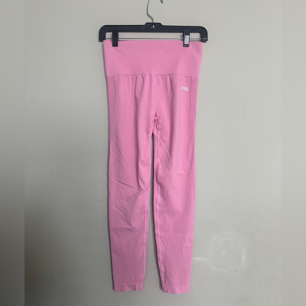 AYBL Core Seamless Leggings – Bubblegum Pink